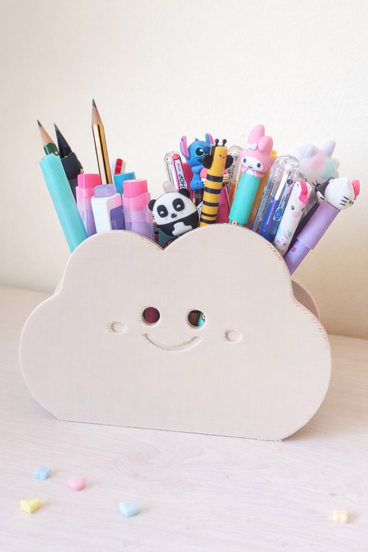 Porta-Lápis Nuvem Kawaii – Organizador de Mesa Fofo para Estudo e Escritório